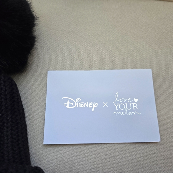 Disney x Love Your Melon Black Mickey Mouse Kids Double Pom Pom Beanie 2018 - Picture 4 of 10